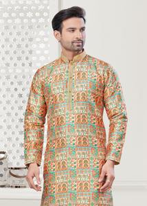 Pyjama Kurta en tissu de soie Malai en coton de créateur lourd Style formel indien et pakistanais avec touche imprimée numérique - Product Image 2