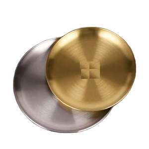 Assiette de service en métal au design moderne et unique, idéale pour les mariages et événements, vente en gros d'assiettes en métal pour aliments - Product Image 5
