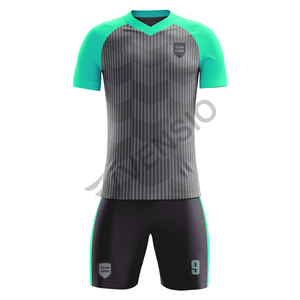 Vêtements de sport professionnels personnalisés de haute qualité pour hommes, ensemble de maillots de football vintage, ensemble de football personnalisé - Product Image 2