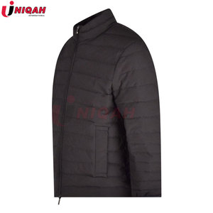 Venta al por mayor personalizado de los hombres de estilo de la calle acolchada chaqueta de invierno con aislamiento exterior con brillante capucha extraíble - Product Image 6