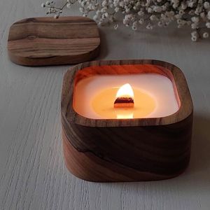 Bougeoir de qualité supérieure en bois massif fait à la main avec couvercle Décoration de la maison de Noël Couleur et forme personnalisables - Product Image 1