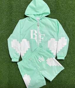 Conjunto de ropa de calle Vintage de alta calidad para hombre, conjunto cortavientos con logotipo personalizado, nuevo diseño, pantalones cortos impermeables, chándales cortos de verano - Product Image 4