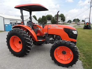 Tractor Agrícola Kubota M6060 USADO con Tracción en las 4 Ruedas, 70HP, Maquinaria Agrícola, Tractores de Ruedas, Eficiencia Superior, Motor Potente - Product Image 5