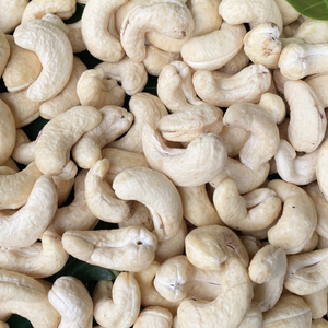 Nueces de Anacardo de la Mejor Calidad, WW180, WW240, WW320, LP, Nueces de Anacardo Crudas de Vietnam, Exportadas a Dubái, UE, Medio Oriente - Product Image 1