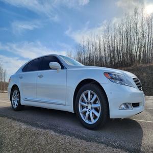 Offre promotionnelle Lexus LS 600hL hybride d'occasion faible kilométrage - Product Image 1