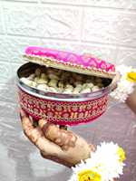 Boîte à biscuits décorative en acier inoxydable pour bonbon sucré Conteneur pour mariage Shagun Haldi Mehndi Ganesha Chaturthi Cadeau de retour