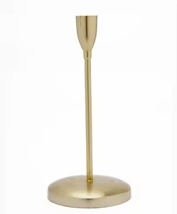 Portavelas de Metal de Color dorado, portavelas de Metal hecho a mano personalizable para uso en decoración del hogar y la boda - Product Image 1