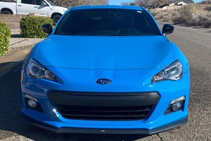 Subaru BRZ Serie S 2020 en buen estado, poco usado, color HyperBlue. - Product Image 4