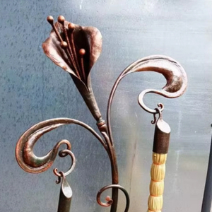 ชุดเครื่องมือเตาผิงเหล็ก2ชิ้นมีดีไซน์ใหม่ล่าสุดประกอบด้วยพลั่วและแปรง2ชิ้นสำหรับชุดเตาผิงในร่มและกลางแจ้งและอุปกรณ์เสริม - Product Image 2