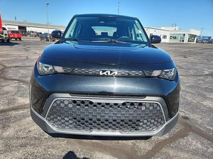 Auto Usado en Buen Estado, Soul-LX Hatchback 2024 Disponible para la Venta, 5 Asientos, Faros LED, Neumáticos R17, Volante a la Izquierda - Product Image 5