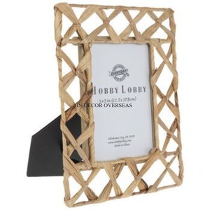 Newly Arrival Prime Quality Metal High Grade <b>Gold</b> Plated Eye Catching Look Designer Rectangle Shape <b>Photo</b> <b>Frame</b> In Best Price - Product Image 1