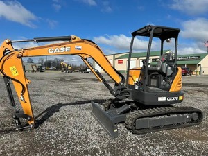 Miniexcavadora CASE CX37C de 3.5–4 toneladas, bajo precio, movimiento de tierras, ¡OFERTA ESPECIAL! Miniexcavadora CASE usada, excavadora hidráulica de orugas. - Product Image 2