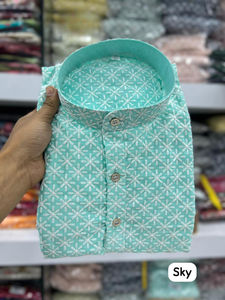 Mono Bangalore con Chikan Schiffli Work Kurt para hombres - Product Image 2