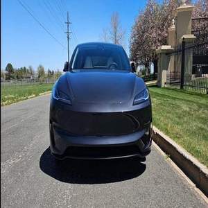 Berline électrique haute performance 2024 | Double moteur AWD | Batterie de 82 kWh | Autonomie de 490 km | Charge rapide EV - Product Image 3