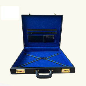 Étui pour tablier maçonnique en cuir véritable de haute qualité, OEM/ODM, pliable, avec doublure en nylon IP67, capacité 5L, garantie 3 ans - Product Image 2