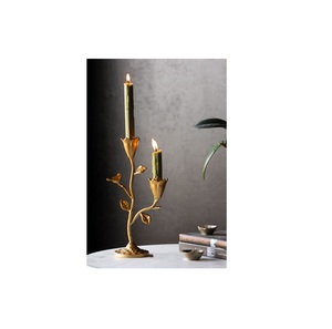 Venta al por mayor suministros a granel para decoración de festivales de Navidad candelabros de aluminio Mesa multiusos decorativa acento para el hogar - Product Image 6