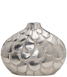 Beau vase à fleurs décoratif en métal avec finition antique parfait pour améliorer les tables à manger, les espaces de vie et les couloirs - Product Image 1