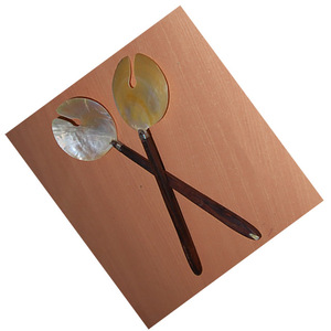 Cuillère et fourchette longues en nacre naturelle avec manche en bois, motif de bijoux en coquillage, pour les occasions de cadeaux - Product Image 5