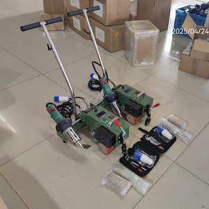 Machine de soudage automatique à air chaud en PVC la plus vendue, avec une puissance de 3600 W, pour membrane imperméable, bannières, bâche, soudeuse de toiture TPO - Product Image 2