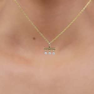 เครื่องประดับทองสามชิ้นจี้เพชรที่ปลูกในห้องปฏิบัติการสเน่ห์และจี้เพชรที่สง่างาม - Product Image 2