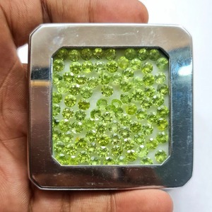 Mehrajudin Gems, Piedra Preciosa de Peridoto Verde Natural de 4mm, Piedra Suelta Calibrada con Corte Brillante, Piedra de Nacimiento de Agosto, Certificada por Terceros - Product Image 5