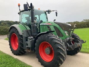 Tracteur agricole Fendt 724 Vario AGCO 4WD 2019 de performance supérieure - 230 CV, transmission par engrenages, moteur/roulements avancés, efficacité de pointe - Product Image 5