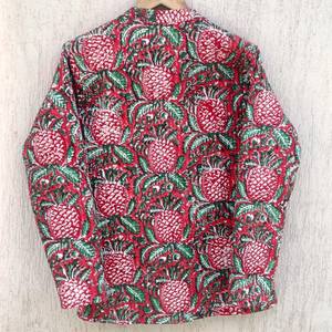 Veste pour femme en coton matelassé à imprimé de blocs réversibles à fleurs élégantes à manches longues 100% coton bouton de vêtements d'hiver pour la saison de printemps - Product Image 2