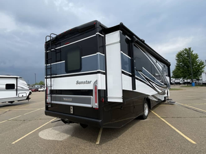 2020 2022 2023 2025 2024 Winnebago S-u-n-s-t-a-r 31B Rvs Camper Motorhomes Travel <b>Trailer</b> - Product Image 6