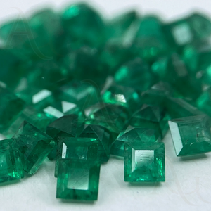 พลอยแซมเบียธรรมชาติมรกตสีเหลี่ยมอัญมณีมรกตธรรมชาติสำหรับทำเครื่องประดับอัญมณีหลวม - Product Image 3