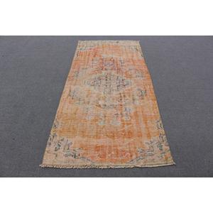 Alfombra Turca, Alfombra Vintage de 3.5x7.6 pies, Alfombra de Lana con Diseño a Cuadros Naranja y Azul - Product Image 1