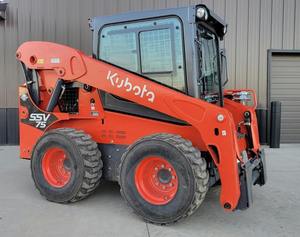2024 Kubota SSV75รถเล็กด้านหน้ารถลื่นไถลเครื่องยนต์ Loader-74HP 3.7ตันพิกัดโหลดสำหรับการก่อสร้าง & การเกษตร - Product Image 1