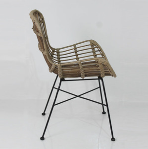 Chaise de jardin en teck d'extérieur avec structure en acier, écologique et durable, pour villa, parc, patio, café, restaurant et usage en station balnéaire - Product Image 3