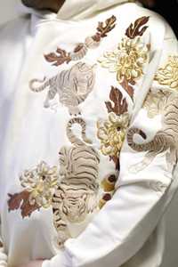 Sudadera con Capucha Bordada para Mujer, Sudadera Personalizada con Bordado, Ropa Urbana para Mujer, Sudadera Gruesa con Capucha y Marca Personalizada - Product Image 4