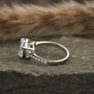 2.00 CT Lab Grown Bague de fiançailles en diamant en forme de coeur 18K or massif pavé réglage Style tendance IGI certificat cadeau pour les femmes - Product Image 4