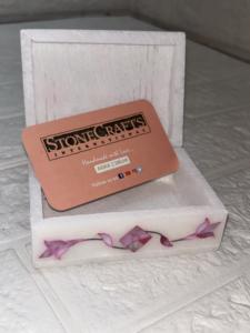 Vente en gros Stonecrafts International Boîte à bijoux florale carrée en marbre rose | Rangement décoratif moderne pour femmes | Gardez les bagues - Product Image 3