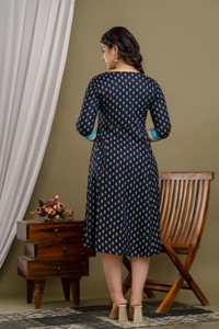 Kurtis Anarkali Reales de Fabricante Indio, Ropa Étnica al por Mayor, Diseños Tradicionales y Elegantes - Product Image 3