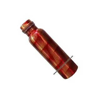 Bouteille d'eau imprimée décorative en cuivre pur de conception haut de gamme pour la vente de verres et de stockage par les exportateurs indiens - Product Image 3