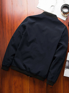 Blouson aviateur en laine de haute qualité pour hommes et femmes Style Letterman tendance personnalisable et long pour une utilisation hivernale - Product Image 2