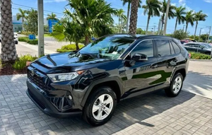Voiture d'occasion en bon état, Toyota <span class=keywords><strong>RAV4</strong></span> <span class=keywords><strong>XLE</strong></span> <span class=keywords><strong>2021</strong></span>, prête à être expédiée - Product Image 2