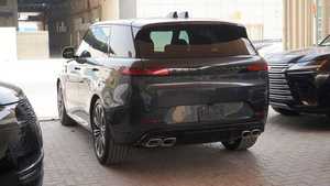 แลนด์โรเวอร์ เรนจ์โรเวอร์ สปอร์ต SE ไดนามิก P530 V8 เทอร์โบชาร์จ น้ำมันเบนซิน เกียร์อัตโนมัติ รุ่นปี 2025 ใหม่เอี่ยม พร้อมเบาะสีเข้ม หลังคาพาโนรามิกซันรูฟ - Product Image 4