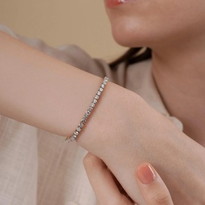 Pulsera de Tenis con Diamantes de Moissanita Incoloros de Corte Redondo de 3 mm para Regalo de San Valentín en Plata 924 Chapada en Oro, Fabricante de Joyería - Product Image 4