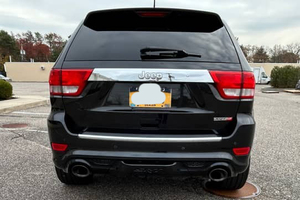 รถจี๊ป แกรนด์เชอโรกี SRT8 VelocityPowerEliteEdition ปี 2012 มือสองสำหรับขาย - Product Image 3