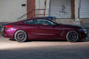 BMW M8 Competition Coupé 2022 USADO, Volante a la Izquierda/Derecha - Product Image 3