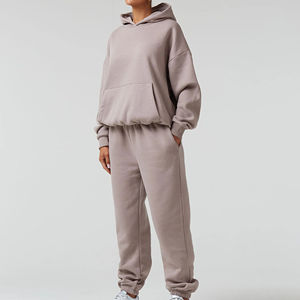 Costume de jogging de couleur personnalisée pour femmes Ensemble de survêtement 100% coton de haute qualité fabriqué en usine Survêtement pour femmes dans un nouveau design - Product Image 3