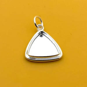 Souvenir trillion forme 8MM 925 argent Sterling blanc lunette pendentif réglage pour Cabochon pierre résine et lait maternel bijoux à bricoler soi-même - Product Image 1