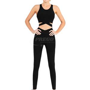 Ensemble de yoga et de sport pour femmes 2026, vêtements légers de haute qualité, impression personnalisée, respirant, vente en gros, tenue de yoga et de fitness 2 pièces - Product Image 1