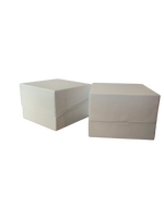 Petite boîte élégante en papier kraft rigide blanc pour bijoux, avec fermeture magnétique, pour bague, collier, bracelet, avec revêtement UV, gaufrage et pelliculage mat