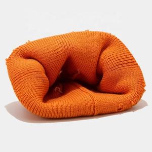 Gorro de invierno de punto con logotipo personalizado de calidad Premium, gorro de punto Unisex para parejas con logotipo personalizado, ropa de calle, ajuste cómodo - Product Image 2