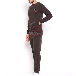 Trajes Deportivos para Hombre de Color Sólido, Fabricados en Pakistán, con Logotipo Personalizado Impreso, Trajes Deportivos Casuales para Hombre - Product Image 3