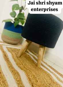 Tabouret ottoman mobile moderne en coton noir avec base en bois, design tressé prêt pour le mariage, artisanat en bois 2 pièces pour usage décoratif - Product Image 3